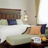 Standard 1 Queen Bed